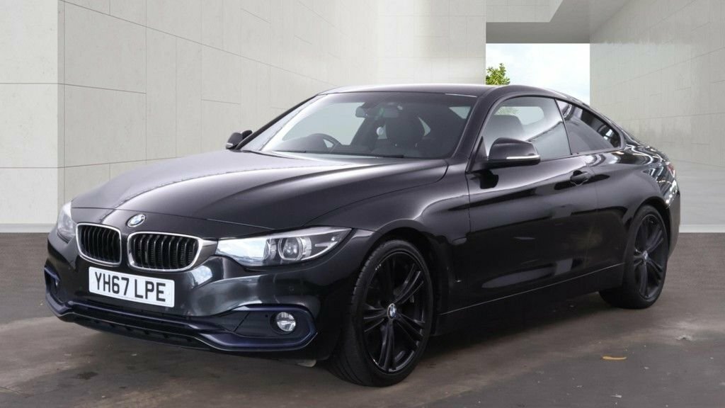 BMW 4 Series Gran Coupe 2L Sport Black #2