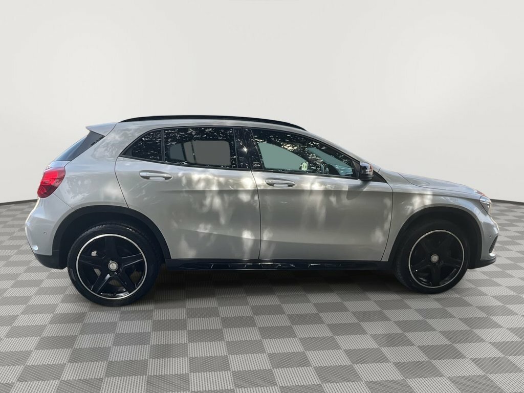Mercedes-Benz GLA Class 2.1L Amg Line PX17LCU Silver #6