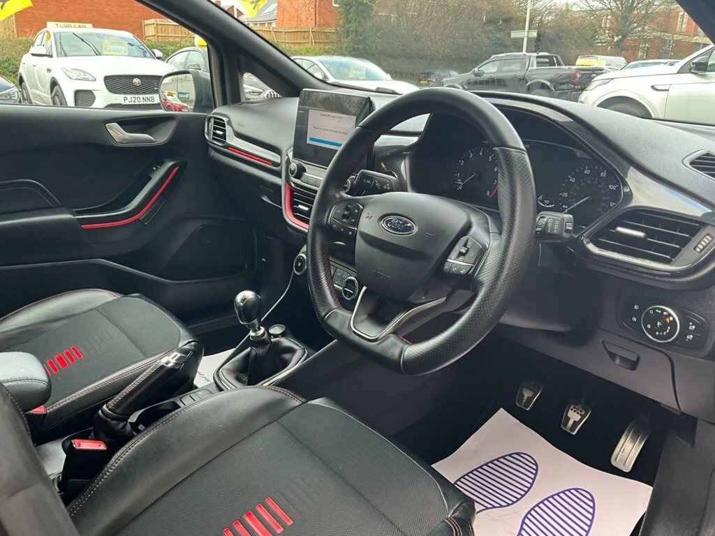 Ford Fiesta St-line Red #13