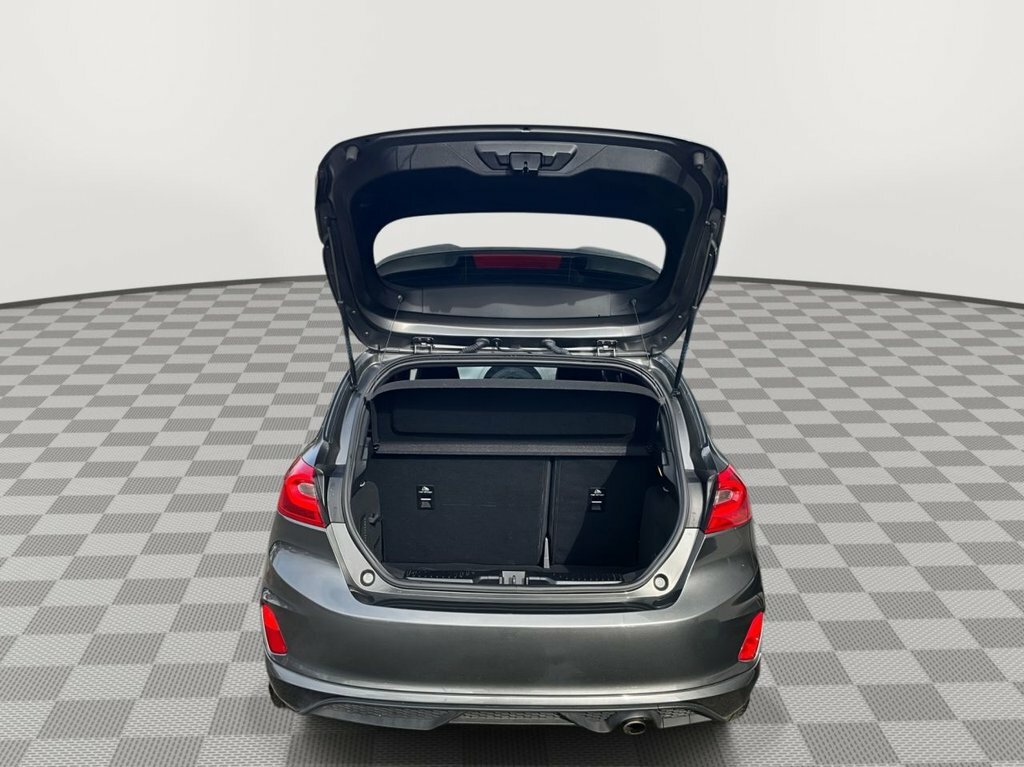 Ford Fiesta St-line Red #31