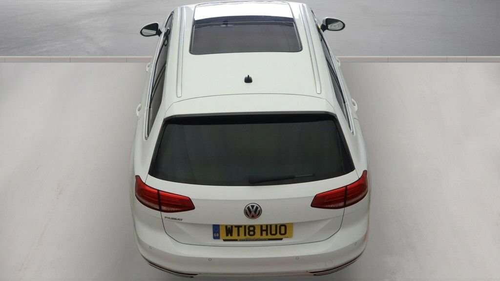 Volkswagen Passat Gt Tdi Bluemotion Technology Black #8