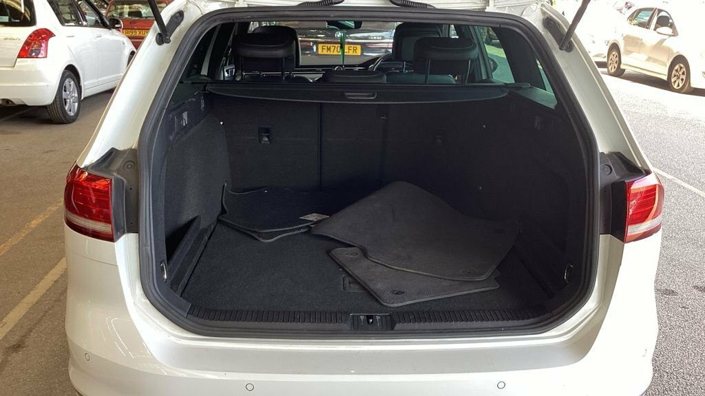 Volkswagen Passat Gt Tdi Bluemotion Technology Black #9