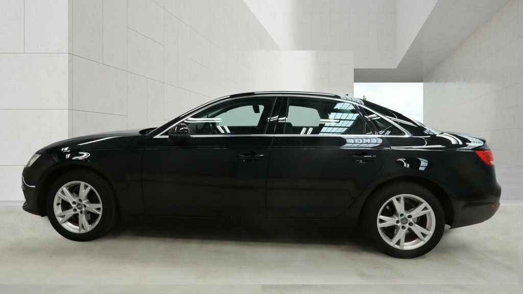 Audi A4 1.4L Sport Black #6