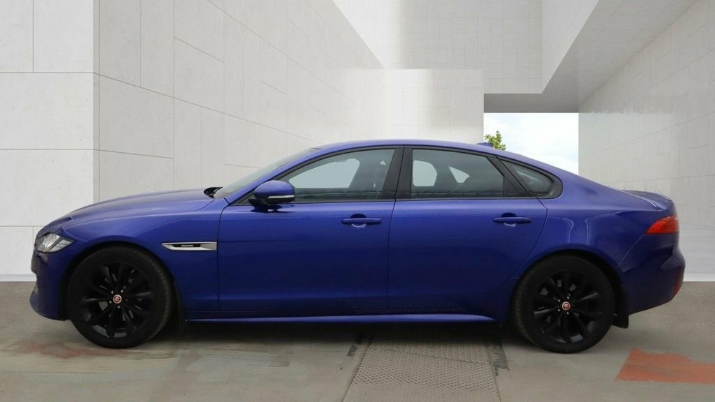 Jaguar XF 2L R-sport Blue #5