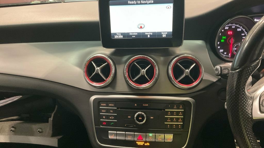 Mercedes-Benz CLA Class Diesel White #13