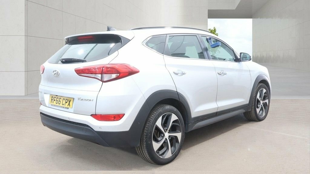 Hyundai Tucson 1.7L Premium Se Silver #4