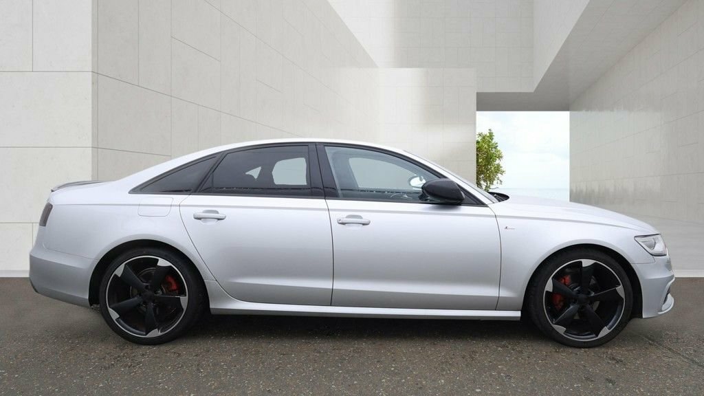 Audi A6 Saloon 2L Black Edition Silver #5