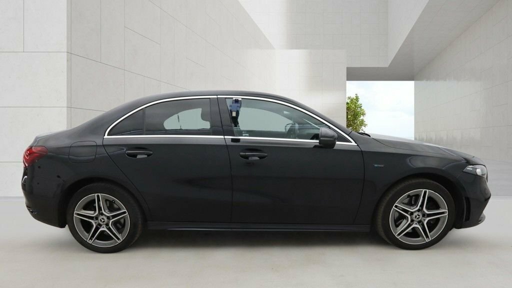 Mercedes-Benz A Class 1.3L Amg Line Black #5