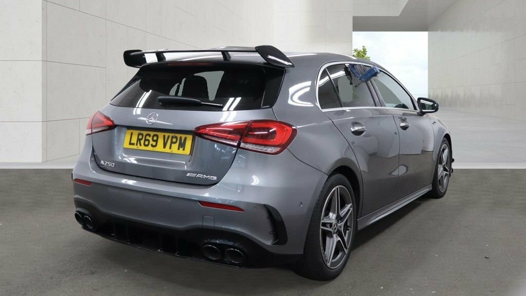 Mercedes-Benz A Class 2L Amg Line Grey #4