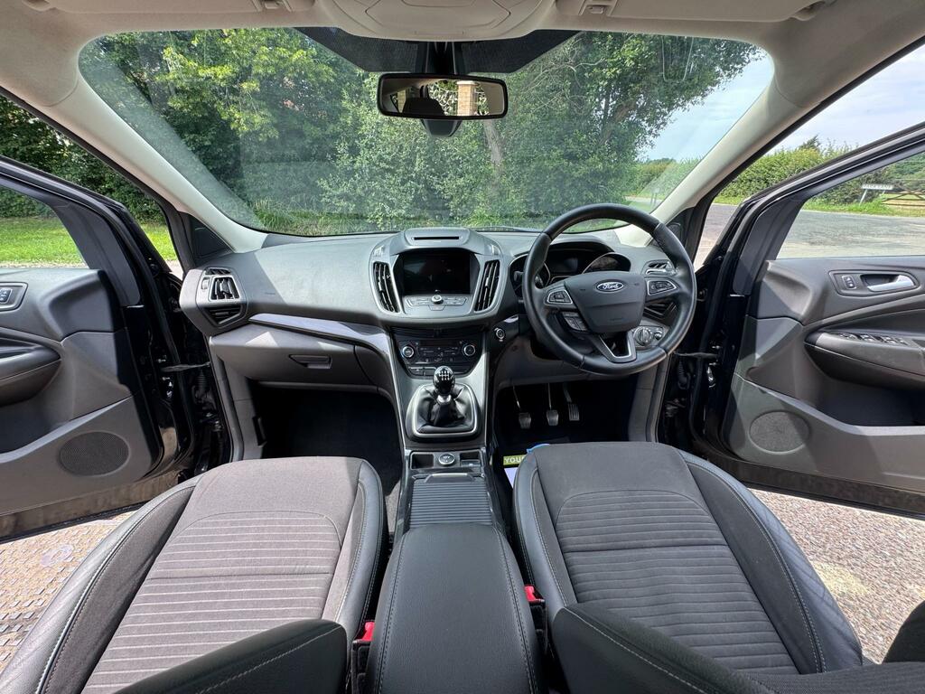 Ford Kuga 1.5 Tdci Titanium Suv MX68SVD Black #2