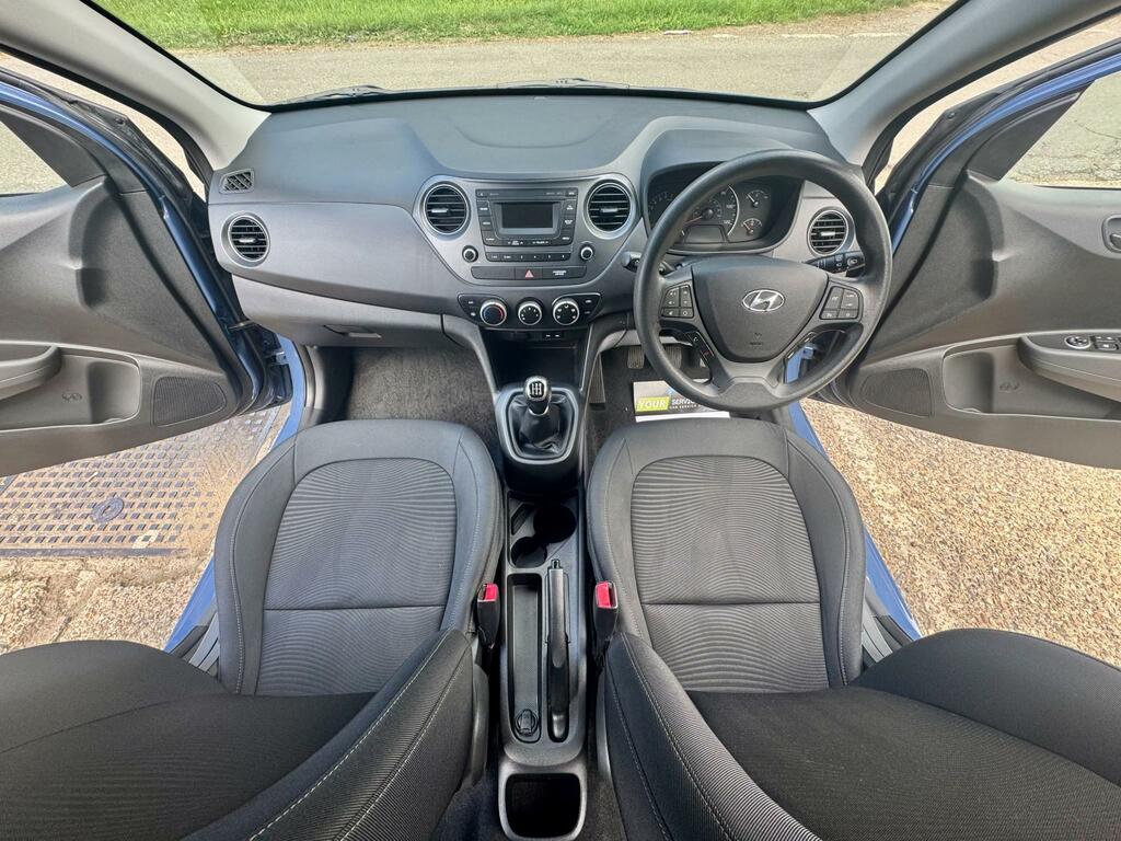 Hyundai I10 1.0 Se Hatchback Blue #2