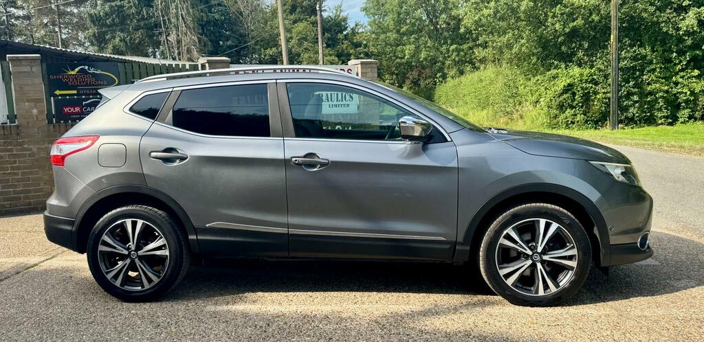 Nissan Qashqai 1.6 Dci Tekna Suv GX65LAA Grey #3