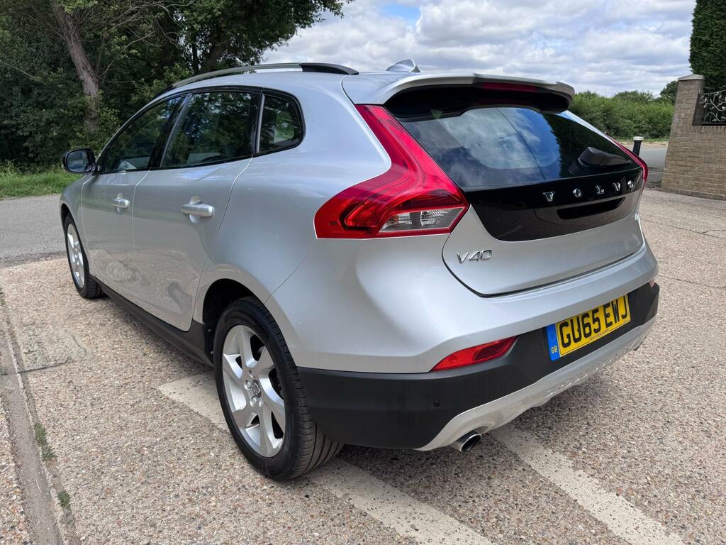 Volvo V40 Cross Country 2.0 D3 Lux Nav Hatchback Silver #6