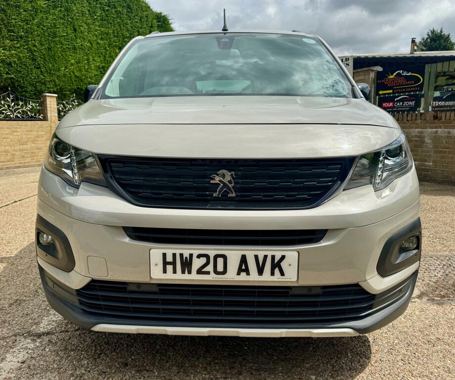 Peugeot Rifter 1.5 Bluehdi Gt Line Standard Mpv Beige #3