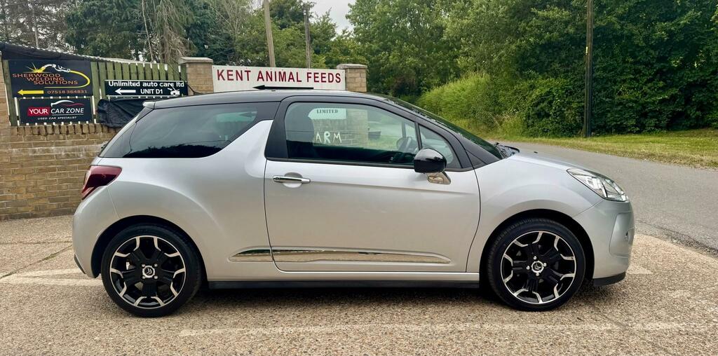 Citroen DS3 1.6 E-hdi Airdream Dstyle Plus Hatchback Silver #4