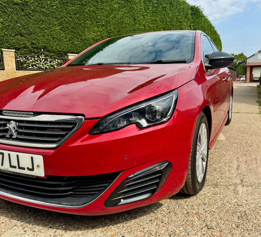 Peugeot 308 2.0 Bluehdi Gt Line Eat Euro 6 S S Red #3