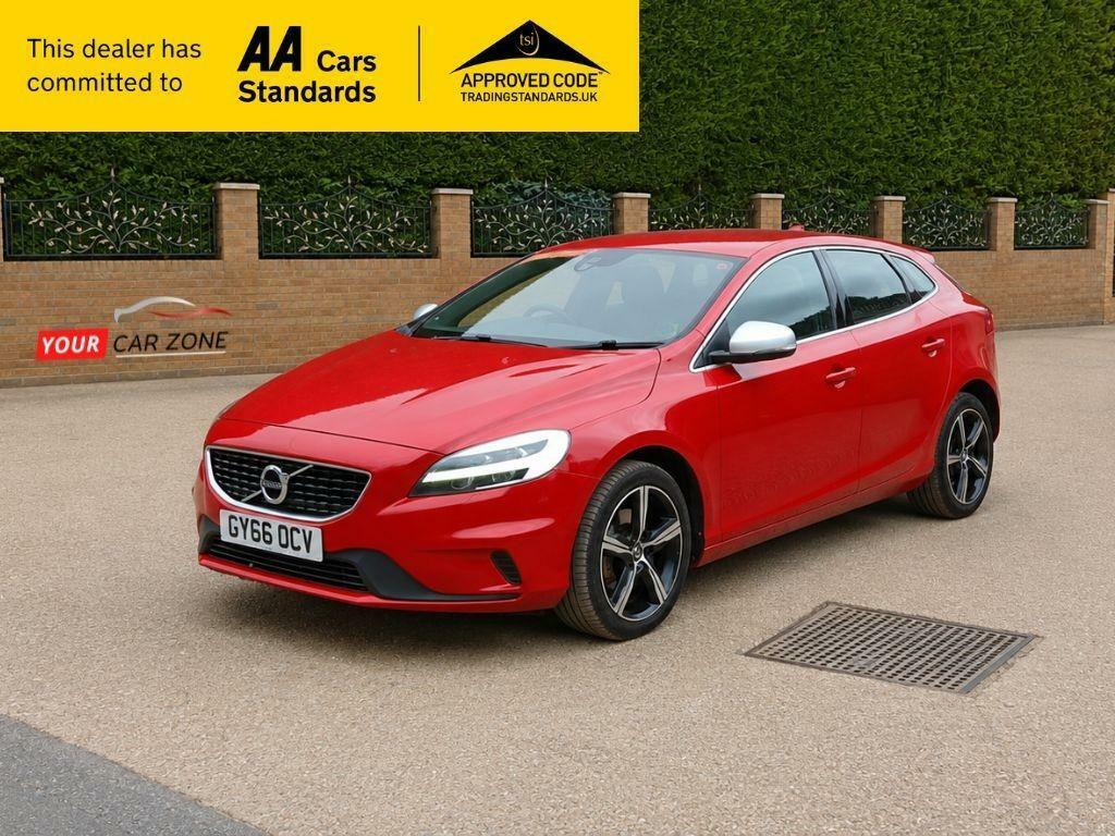 Volvo V40 2.0 T2 R-design Hatchback Red