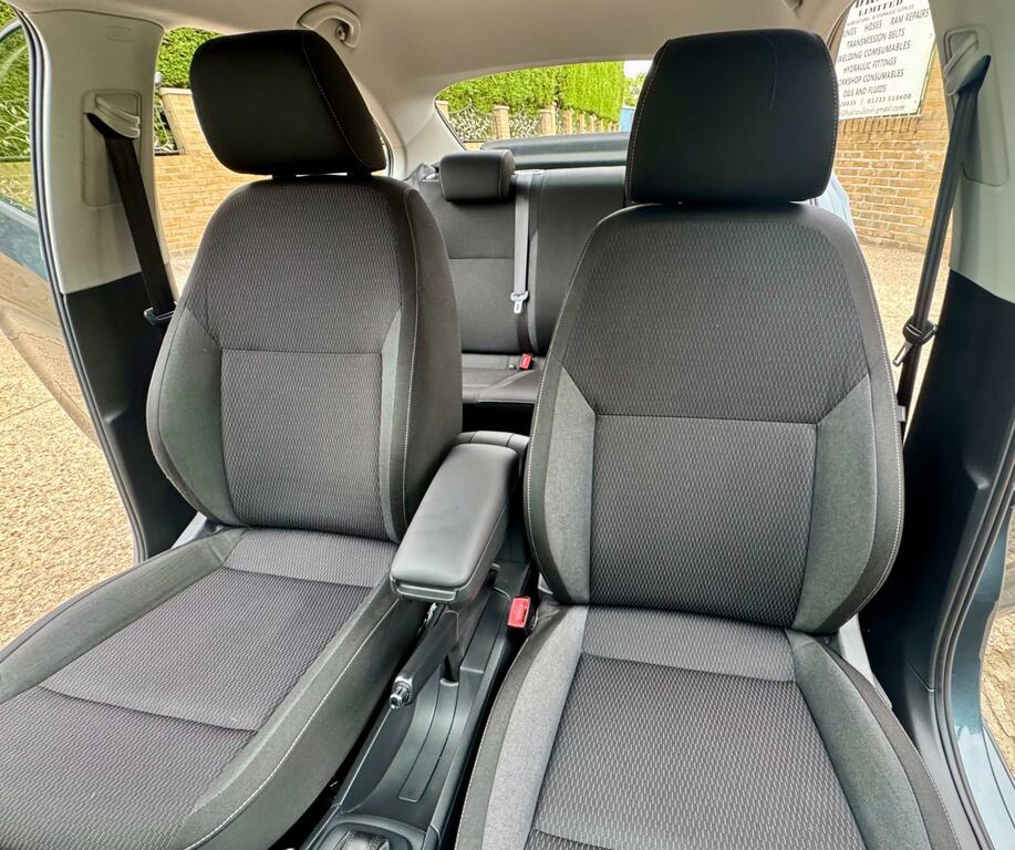 Skoda Rapid Rapid 1.2 Tsi 110Ps Se Sport Spaceback 5-Dr Blue #16