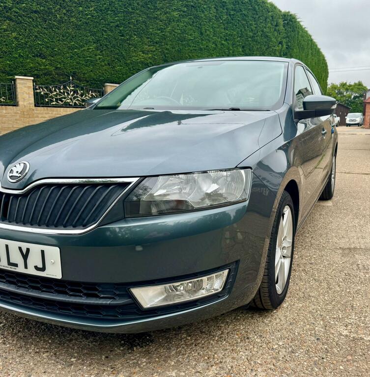Skoda Rapid Rapid 1.2 Tsi 110Ps Se Sport Spaceback 5-Dr Blue #31