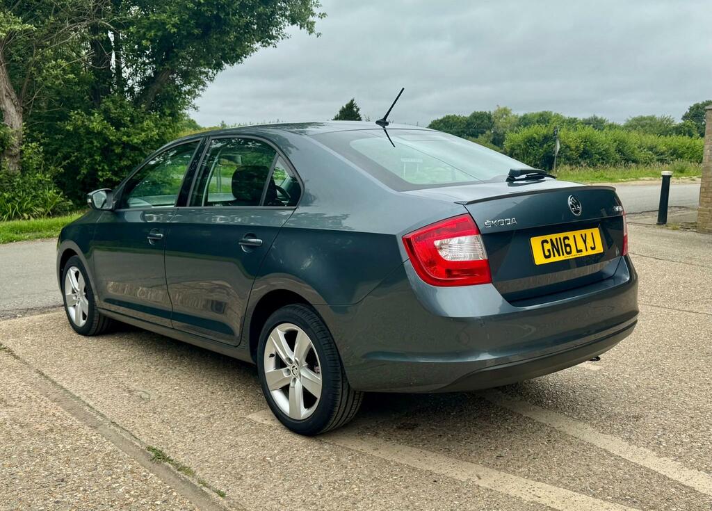 Skoda Rapid Rapid 1.2 Tsi 110Ps Se Sport Spaceback 5-Dr Blue #49