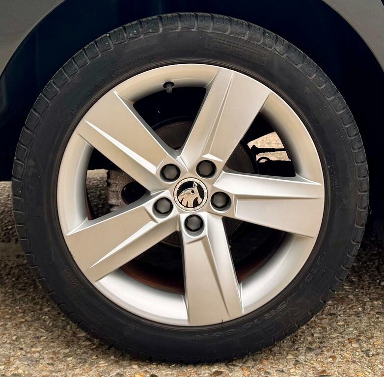 Skoda Rapid Rapid 1.2 Tsi 110Ps Se Sport Spaceback 5-Dr Blue #68