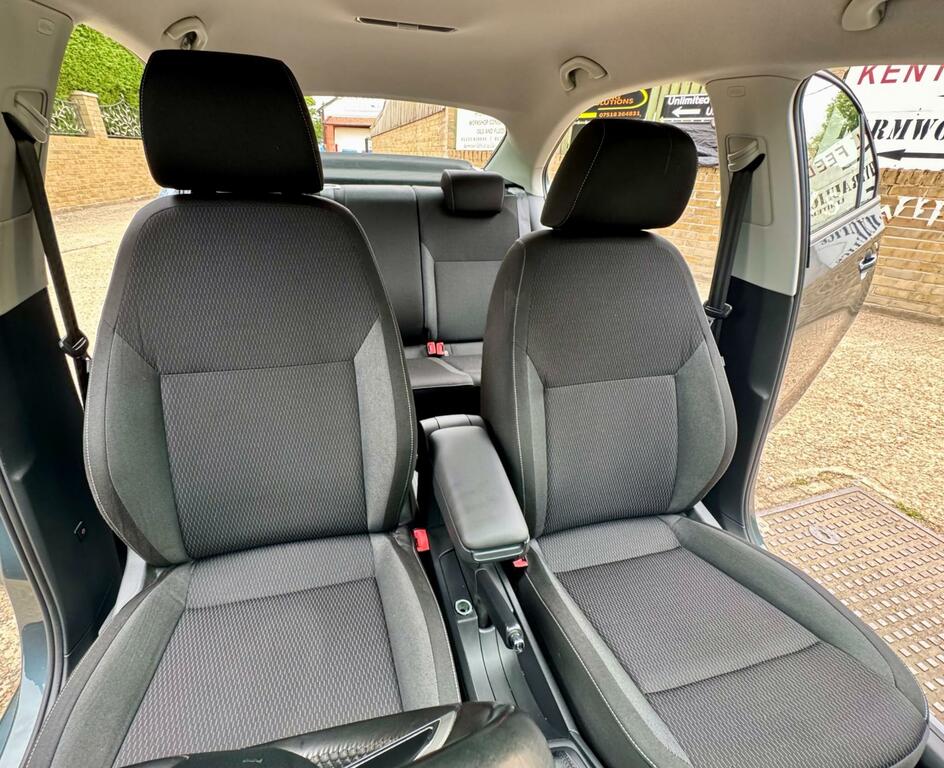 Skoda Rapid Rapid 1.2 Tsi 110Ps Se Sport Spaceback 5-Dr Blue #45