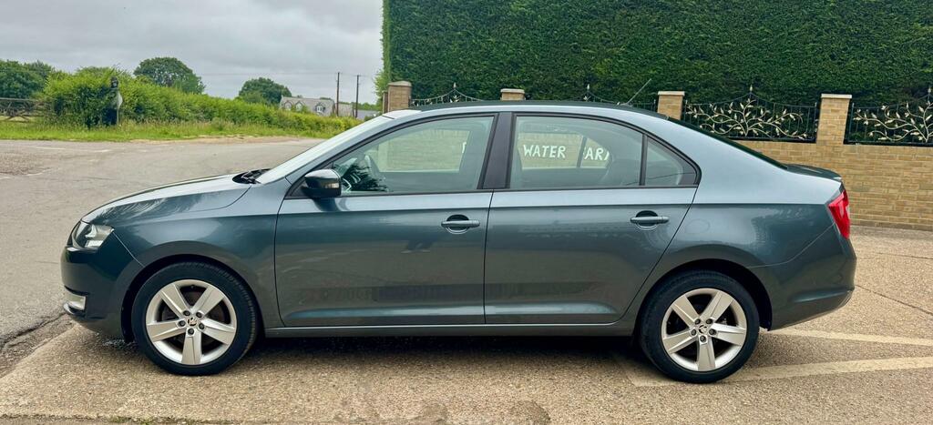 Skoda Rapid Rapid 1.2 Tsi 110Ps Se Sport Spaceback 5-Dr Blue #70