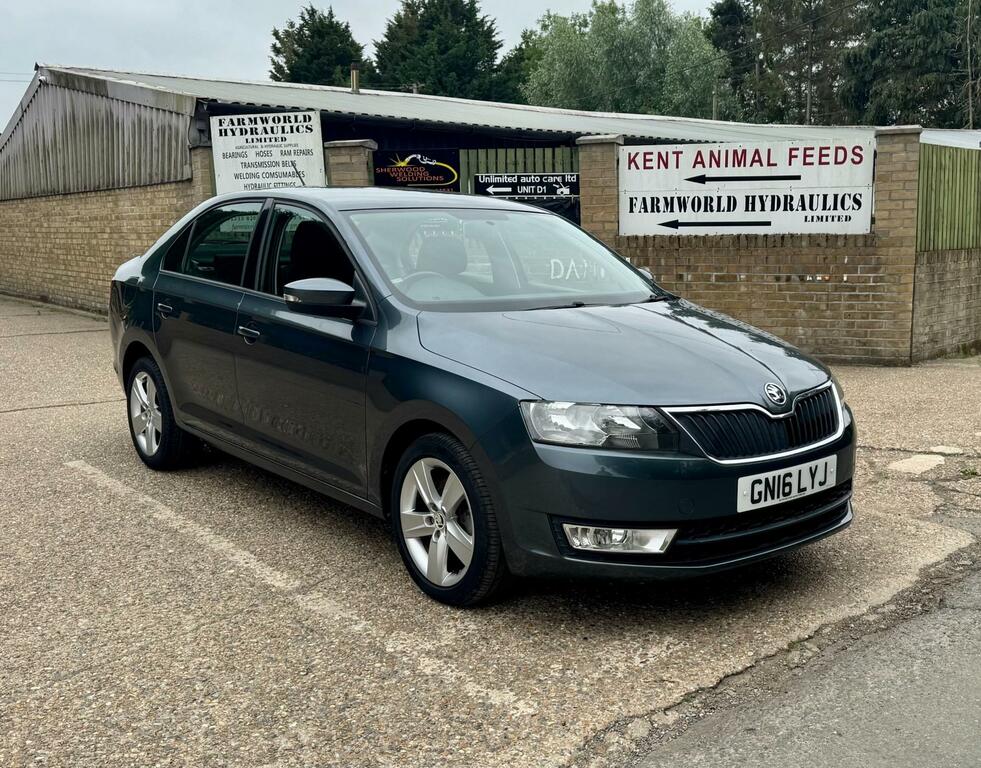 Skoda Rapid 1.4 Tsi Se Hatchback Grey #5