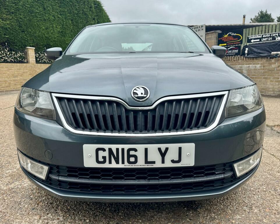 Skoda Rapid Rapid 1.2 Tsi 110Ps Se Sport Spaceback 5-Dr Blue #18