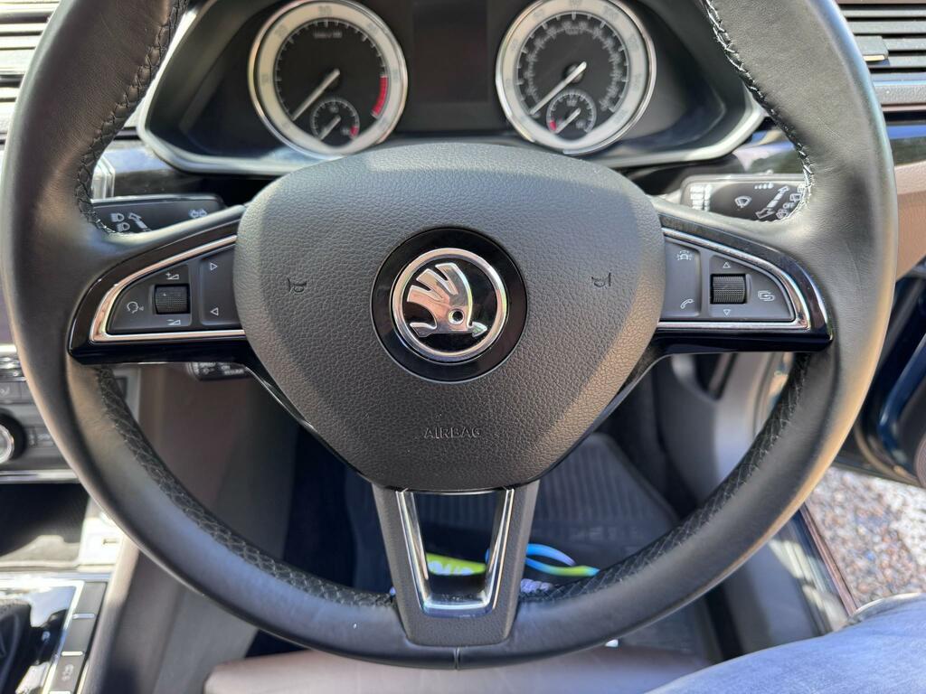 Skoda Superb 2.0 Tdi Se 2017 Silver #15