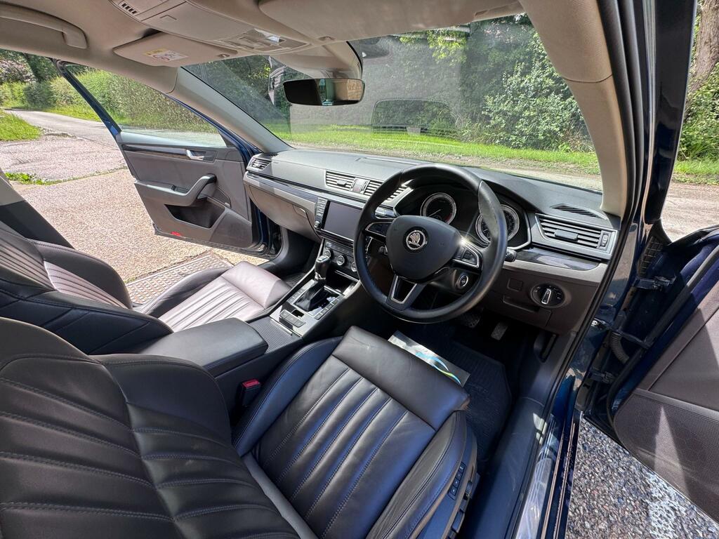 Skoda Superb 2.0 Tdi Se 2017 Silver #81