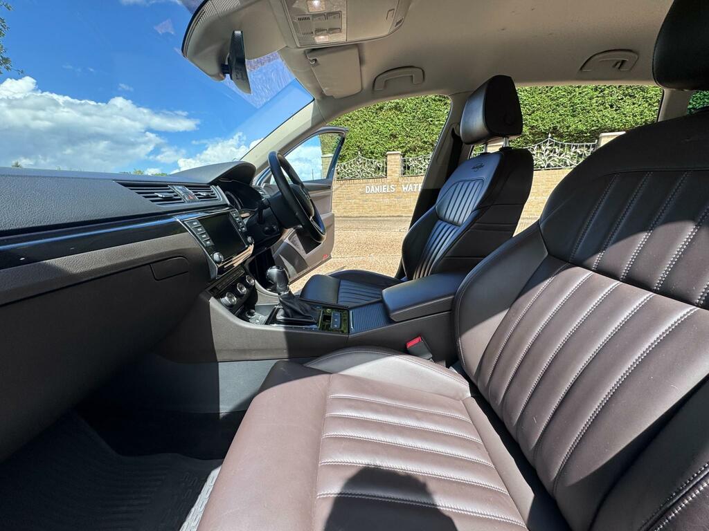 Skoda Superb 2.0 Tdi Se 2017 Silver #86