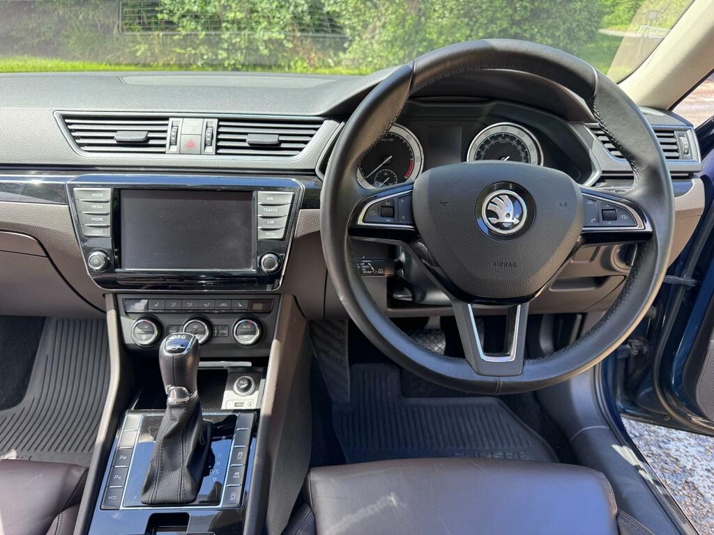 Skoda Superb 2.0 Tdi Se 2017 Silver #78