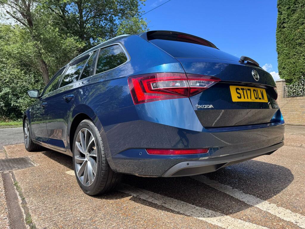 Skoda Superb 2.0 Tdi Laurin Klement Estate Blue #6