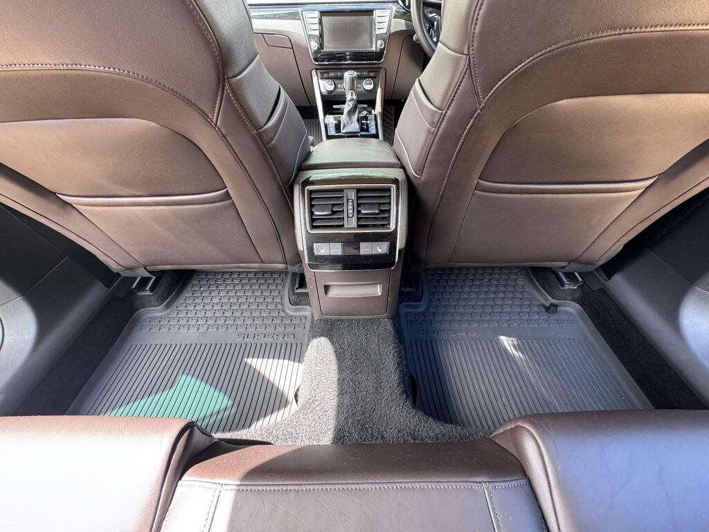 Skoda Superb 2.0 Tdi Se 2017 Silver #89