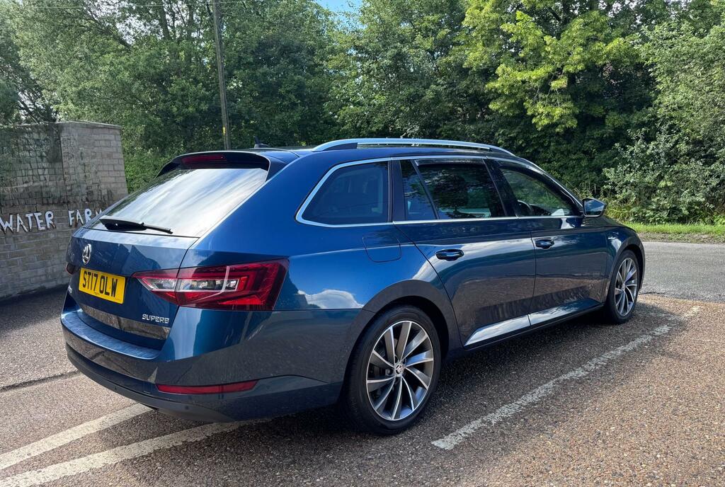 Skoda Superb 2.0 Tdi Laurin Klement Estate Blue #3