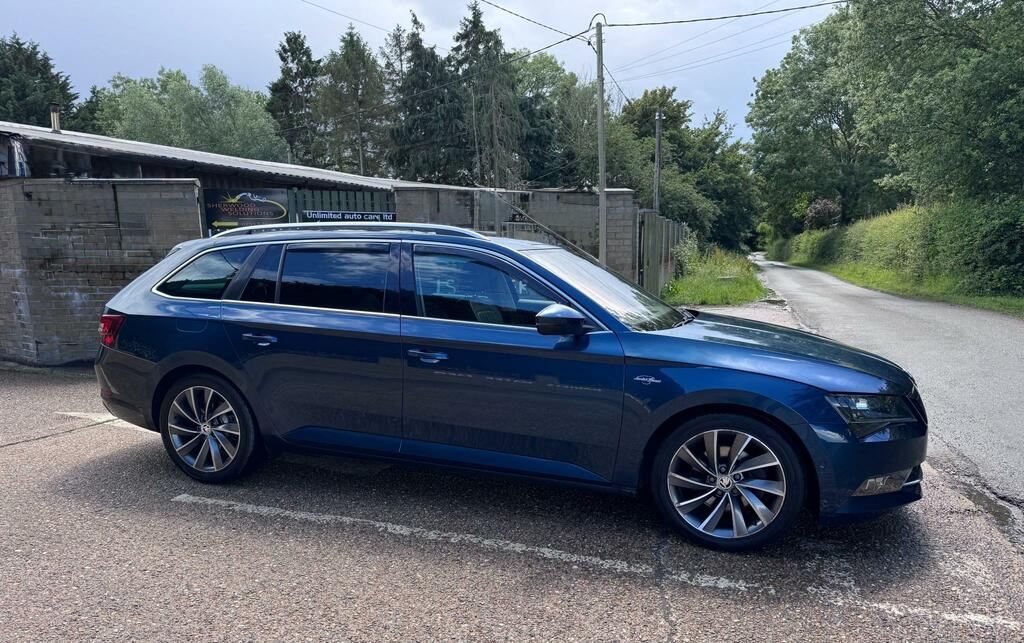 Skoda Superb 2.0 Tdi Se 2017 Silver #32
