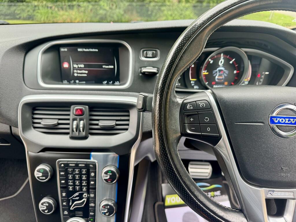 Volvo V40 2.0 D2 R-design 118 Bhp Blue #65