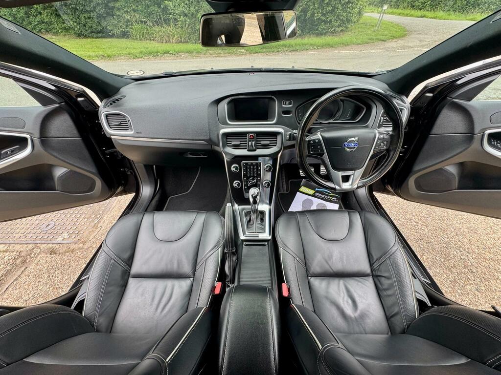 Volvo V40 2.0 D2 R-design 118 Bhp Blue #60