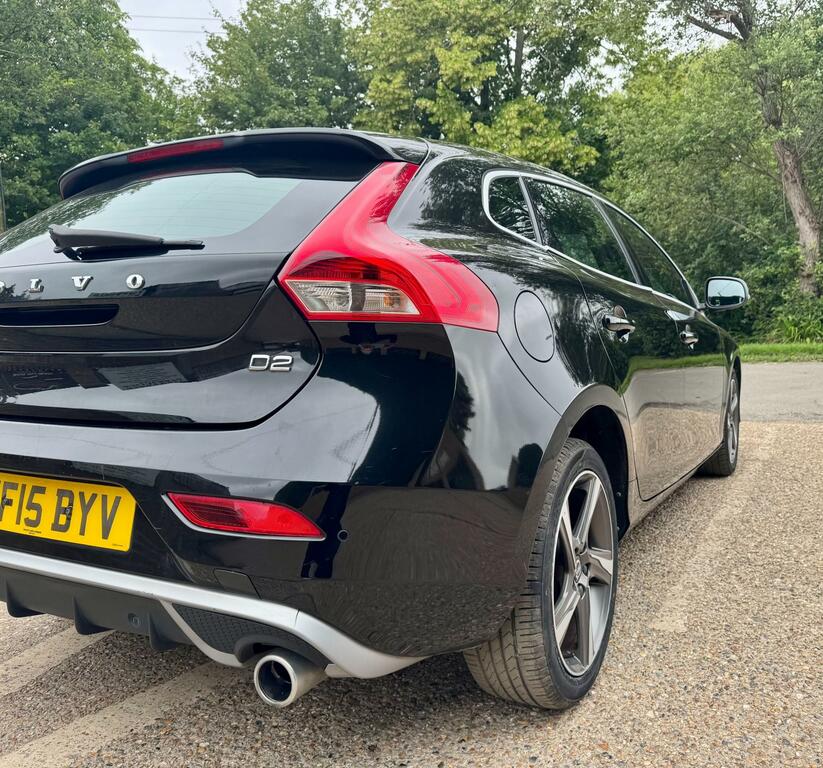 Volvo V40 2.0 D2 R-design 118 Bhp Blue #39