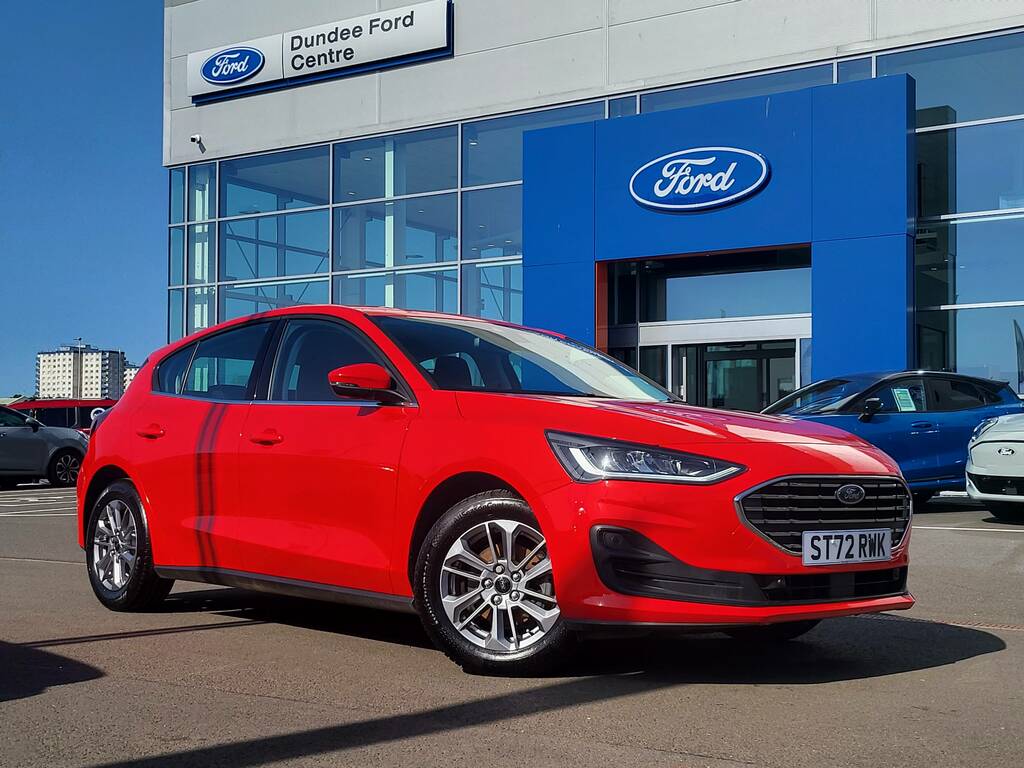 Ford Focus 1.0 Ecoboost Hybrid Mhev 155 Titanium Red