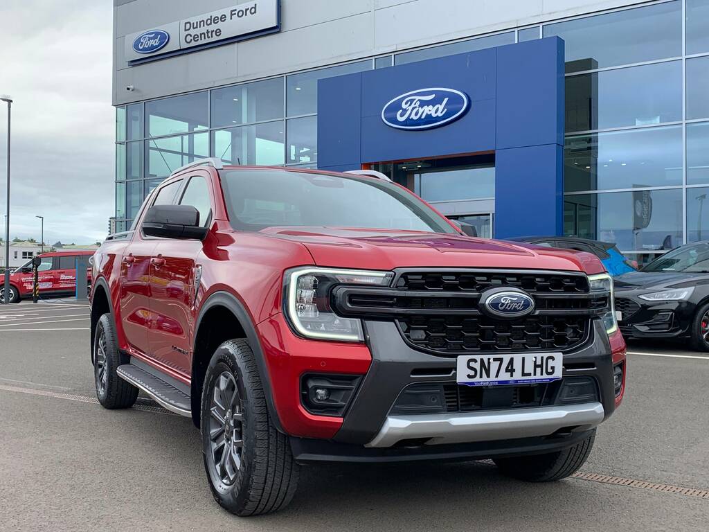 Ford Ranger Wildtrak 2.0 Ecoblue 205 SN74LHG Red