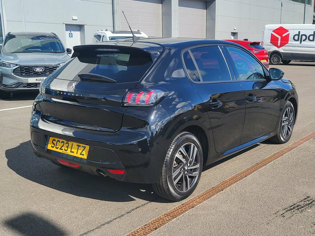 Peugeot 208 Puretech Allure Premium Plus Ss SC23LTZ Black #5