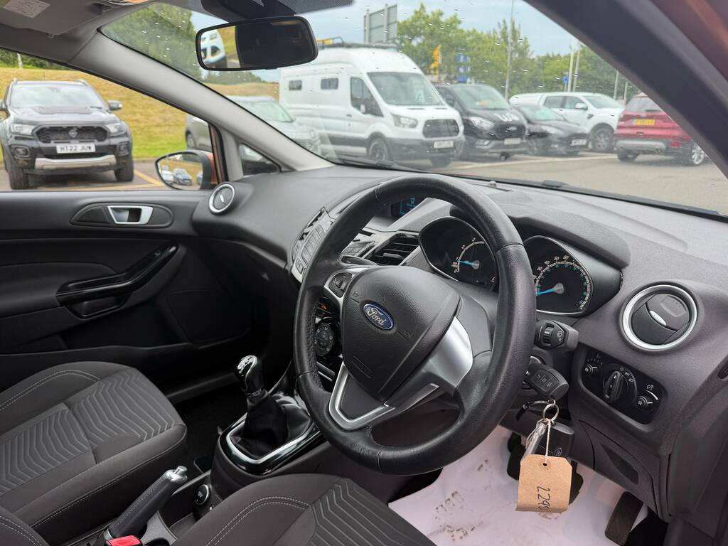 Ford Fiesta 1.25 82 Zetec Blue #13