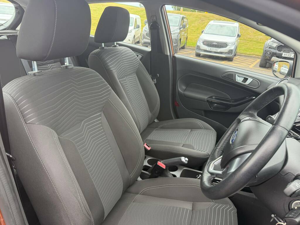 Ford Fiesta 1.25 82 Zetec Blue #12