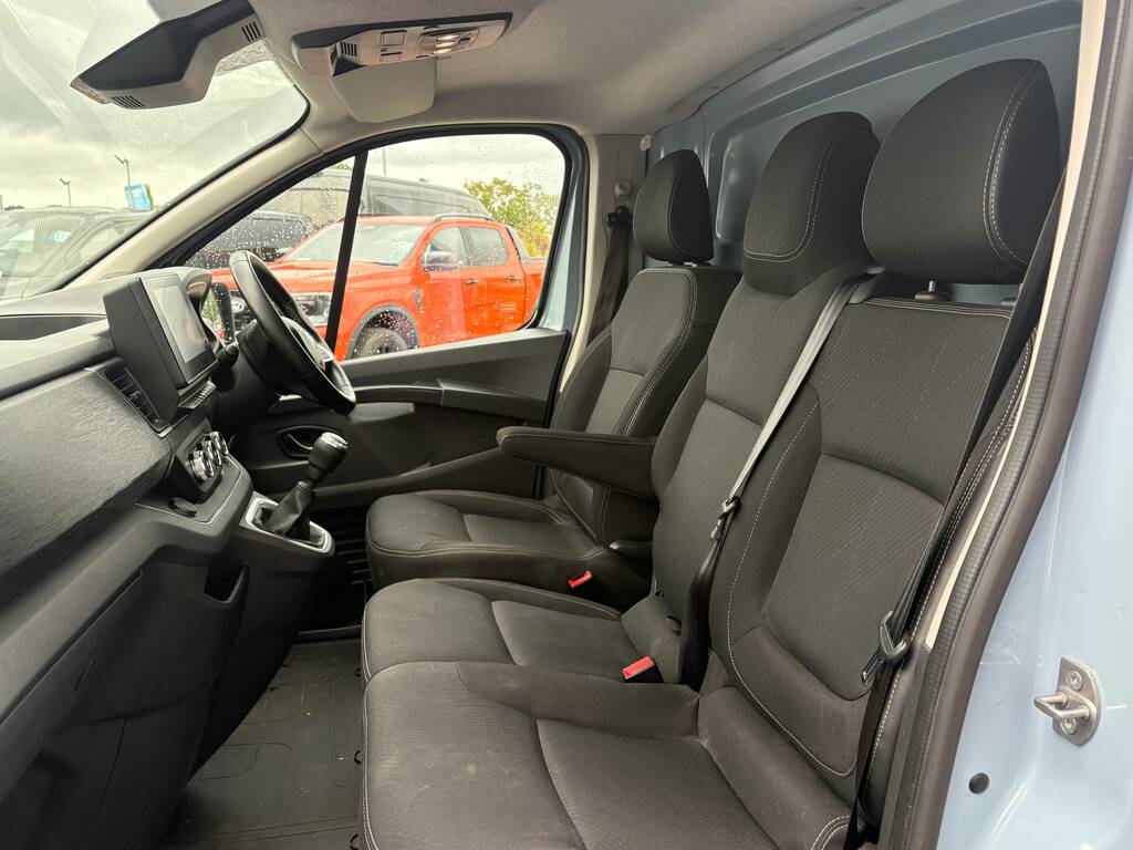 Renault Trafic Ll30 Sport Plus Dci Blue #5