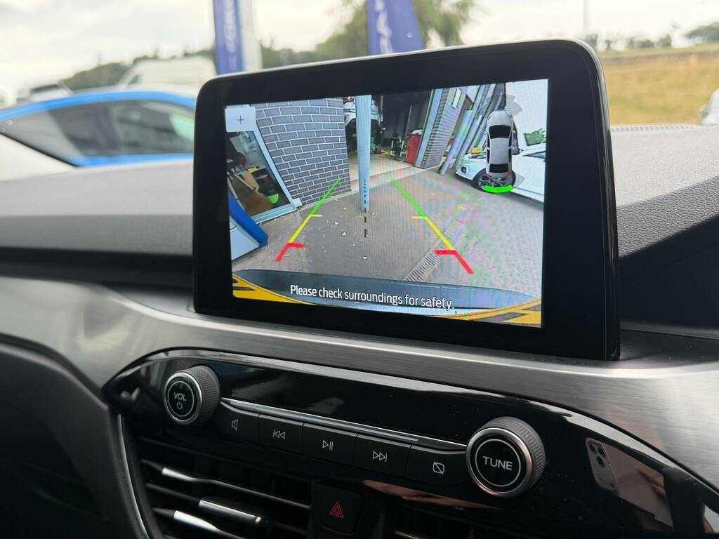 Ford Kuga Vignale 2.5L Duratec 225Ps Phev Fwd Cvt Aut White #24