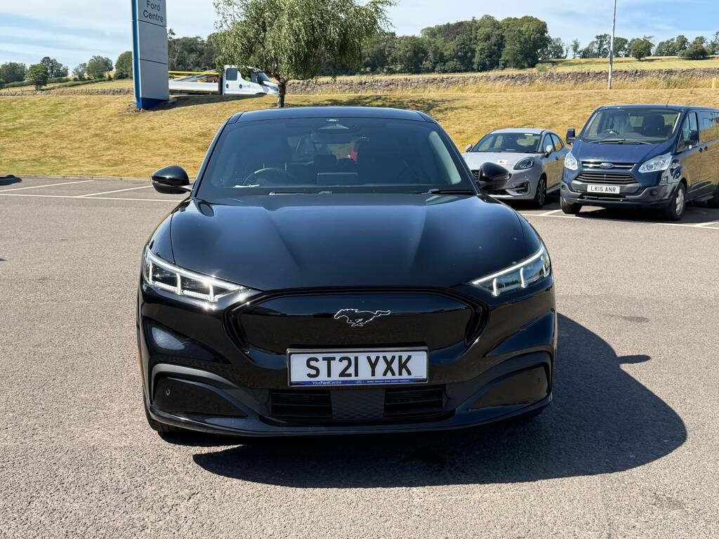Ford Mustang Mach-E 198Kw Base Standard Range 68Kwh Awd ST21YXK Black #2