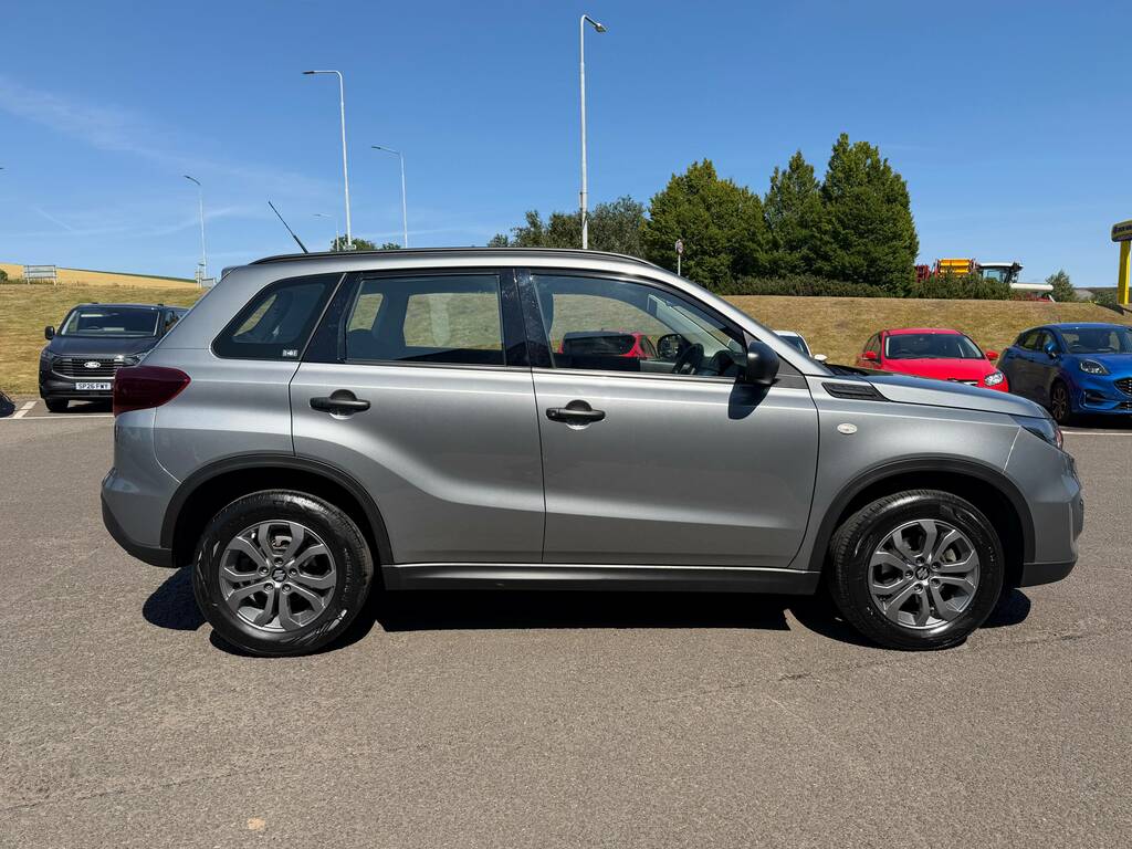 Suzuki Vitara 1.4 Go Boosterjet Mhev 129Ps SO23OPE Grey #4