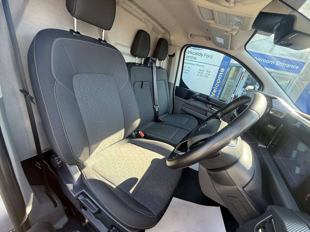 Ford Transit Custom 280 2.0 Ecoblue 136Ps L1 Van Limited LB24VRR Silver #5